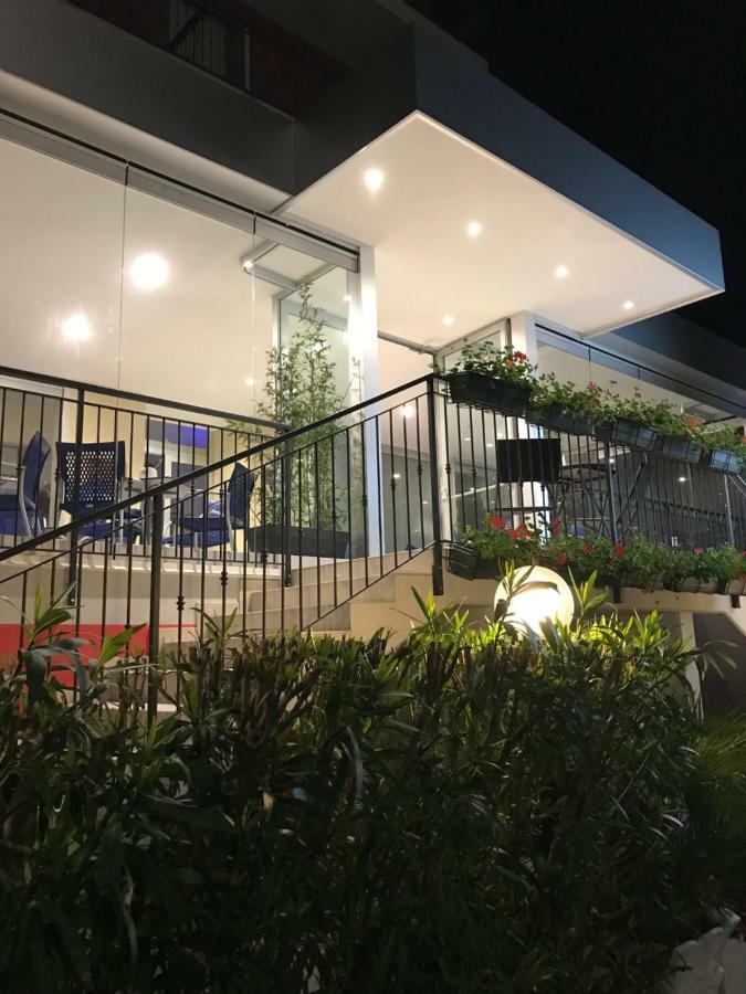 Roby Hotel